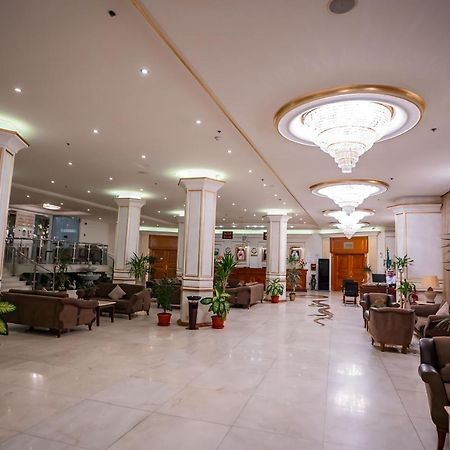 รอยัล คาซาบลังกา โฮเทล Hotel เจดดาห์ ภายนอก รูปภาพ