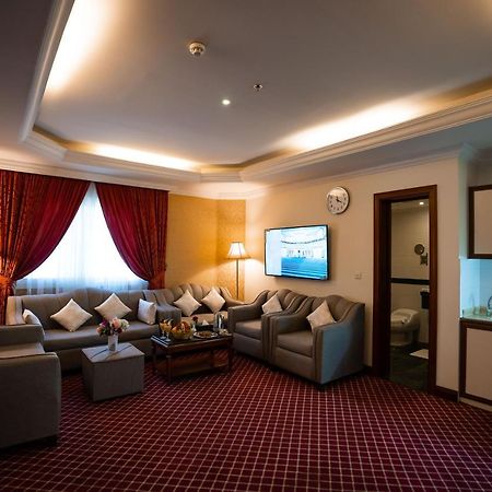 รอยัล คาซาบลังกา โฮเทล Hotel เจดดาห์ ภายนอก รูปภาพ