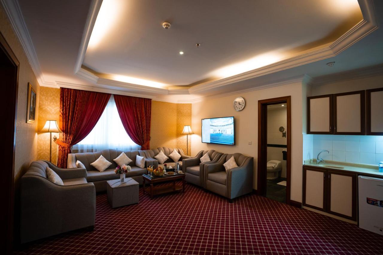 รอยัล คาซาบลังกา โฮเทล Hotel เจดดาห์ ภายนอก รูปภาพ