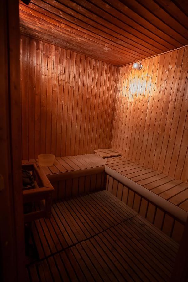 รอยัล คาซาบลังกา โฮเทล Hotel เจดดาห์ ภายนอก รูปภาพ