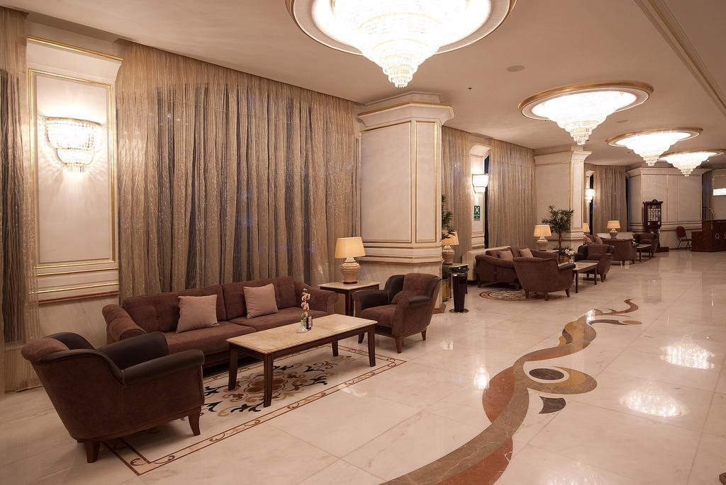 รอยัล คาซาบลังกา โฮเทล Hotel เจดดาห์ ภายนอก รูปภาพ