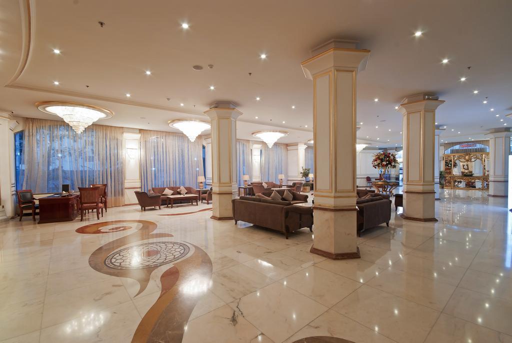 รอยัล คาซาบลังกา โฮเทล Hotel เจดดาห์ ภายนอก รูปภาพ
